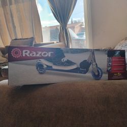 Razor Kick Scooter 