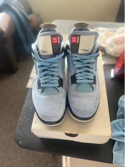 Air Jordan university blue