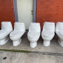 American Standard Toilet (Used)