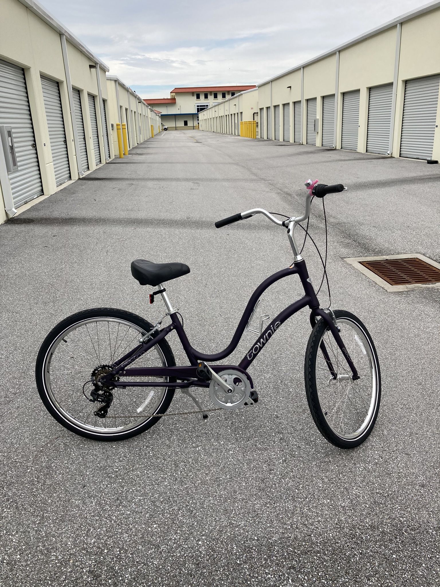ELECTRA TOWNIE