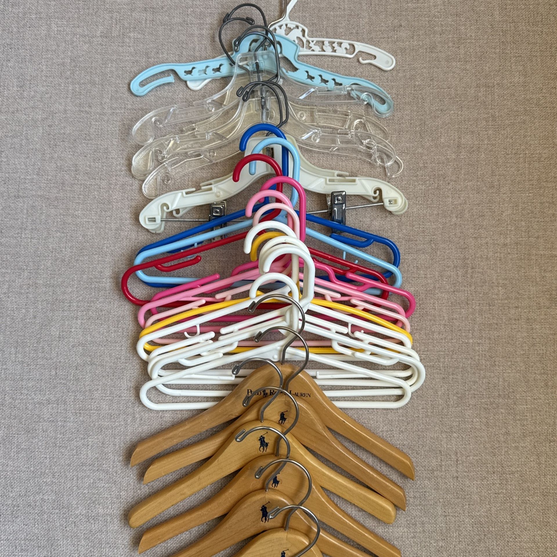 Children’s Clothing Hanger Assortment 