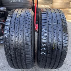 275/60/18 Michellin LTX (2)