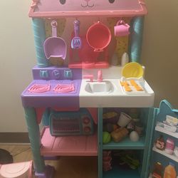 Toy Kitchen
