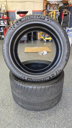 Used Pair Of 325/30/21 Michelin Pilot Sport Cup2