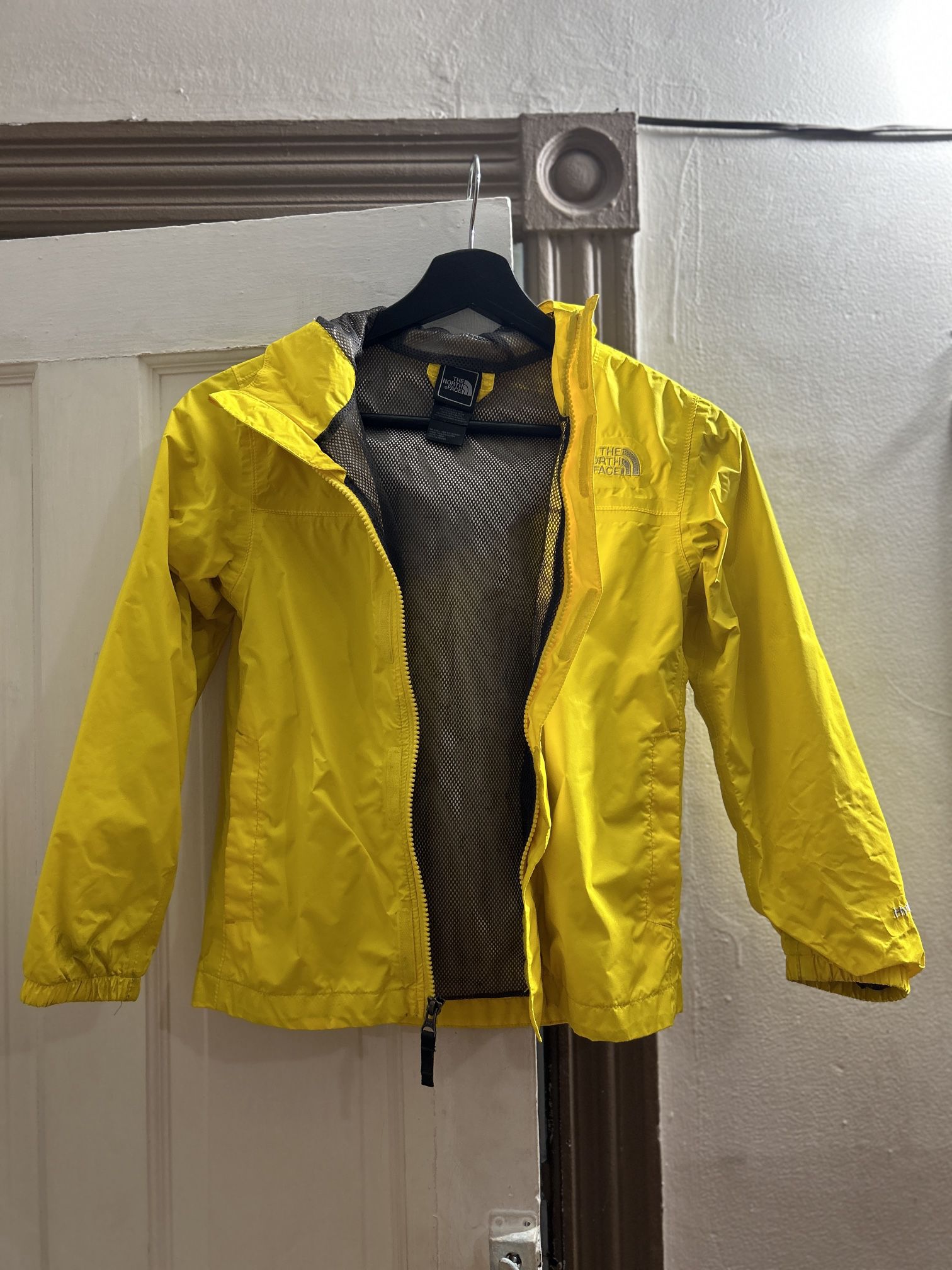 Boys North Face Hyvent Yellow Rain jacket Size 7/8