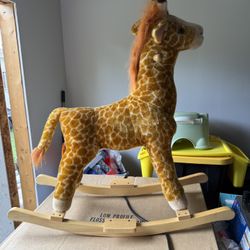 PLUSH RIDE ON GIRAFFE! PRELOVED BUT GOOD CONDITION. 