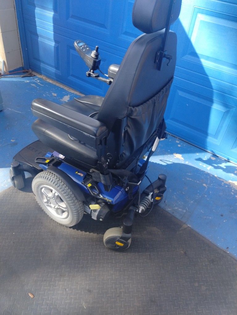 Mobility Chair Quantum S Edge