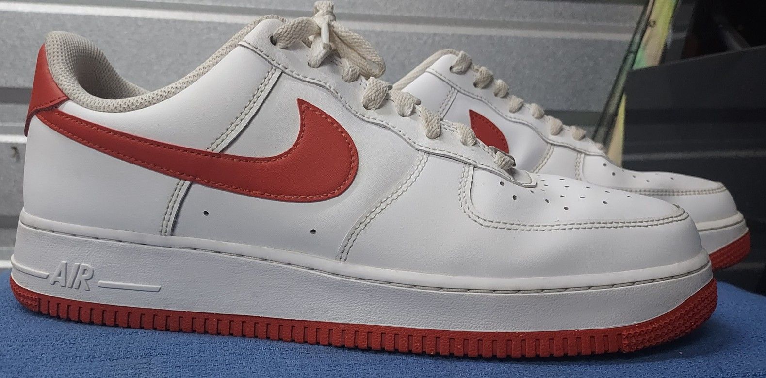 Nike AIR FORCE 1 '07 WHITE/RED MENS SZ 11.5