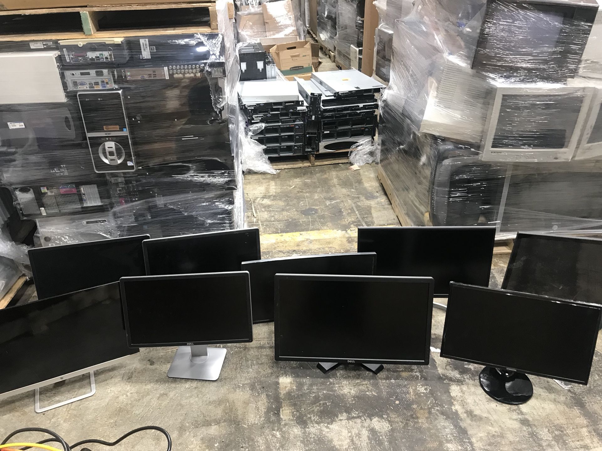 Wholesale LAPTOPS, Pc’s, Monitors, printers, and etc!