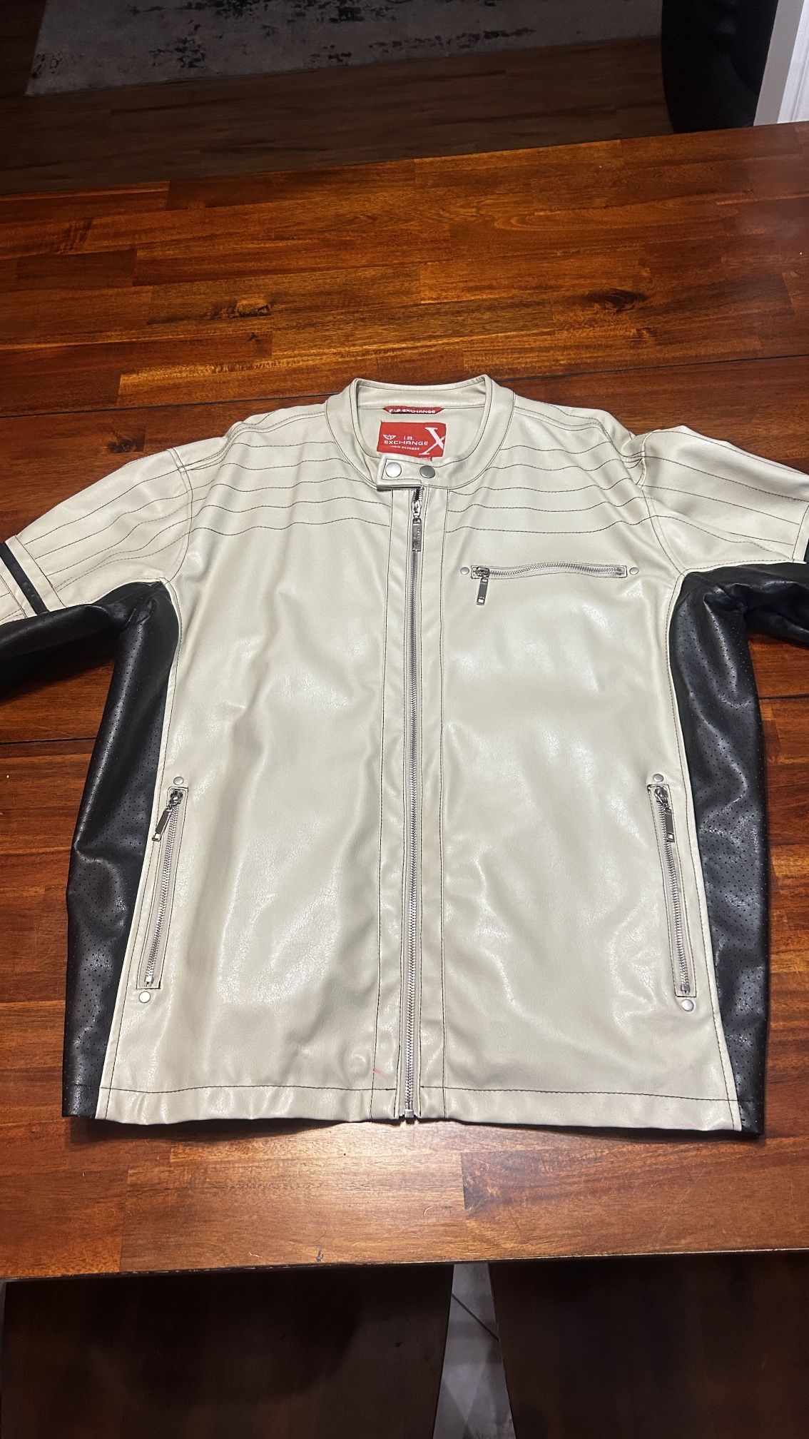 IB Exchange Irwin Bilerman racing grandprix moto Motorcycle men Jacket M White, Size XXL