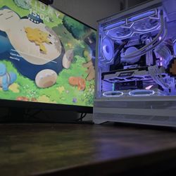 Beautiful White Gaming PC