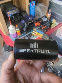 Spektrum Brushless RC Motor