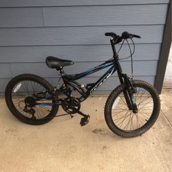 20” Hyper Mountain Bike 