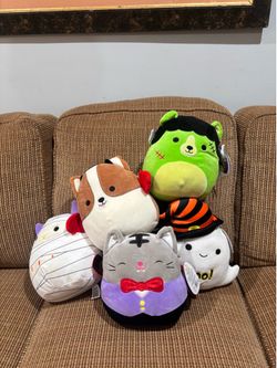 squishmallows (moving away for college so need to sell)