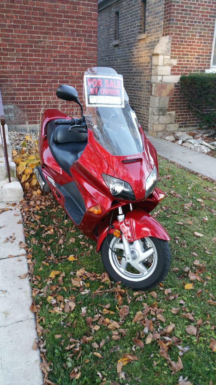 2001 Honda 250cc Reflex Scooter for Sale in Chicago, IL OfferUp