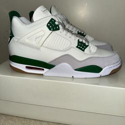 JORDAN 4 SB PINE GREEN