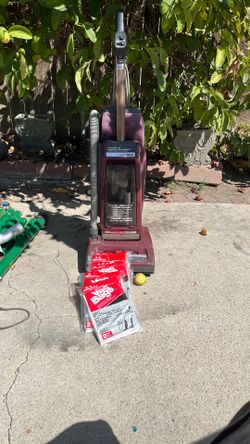 Vacuum Cleaner w/bags