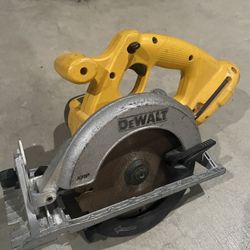 Dewalt Saw