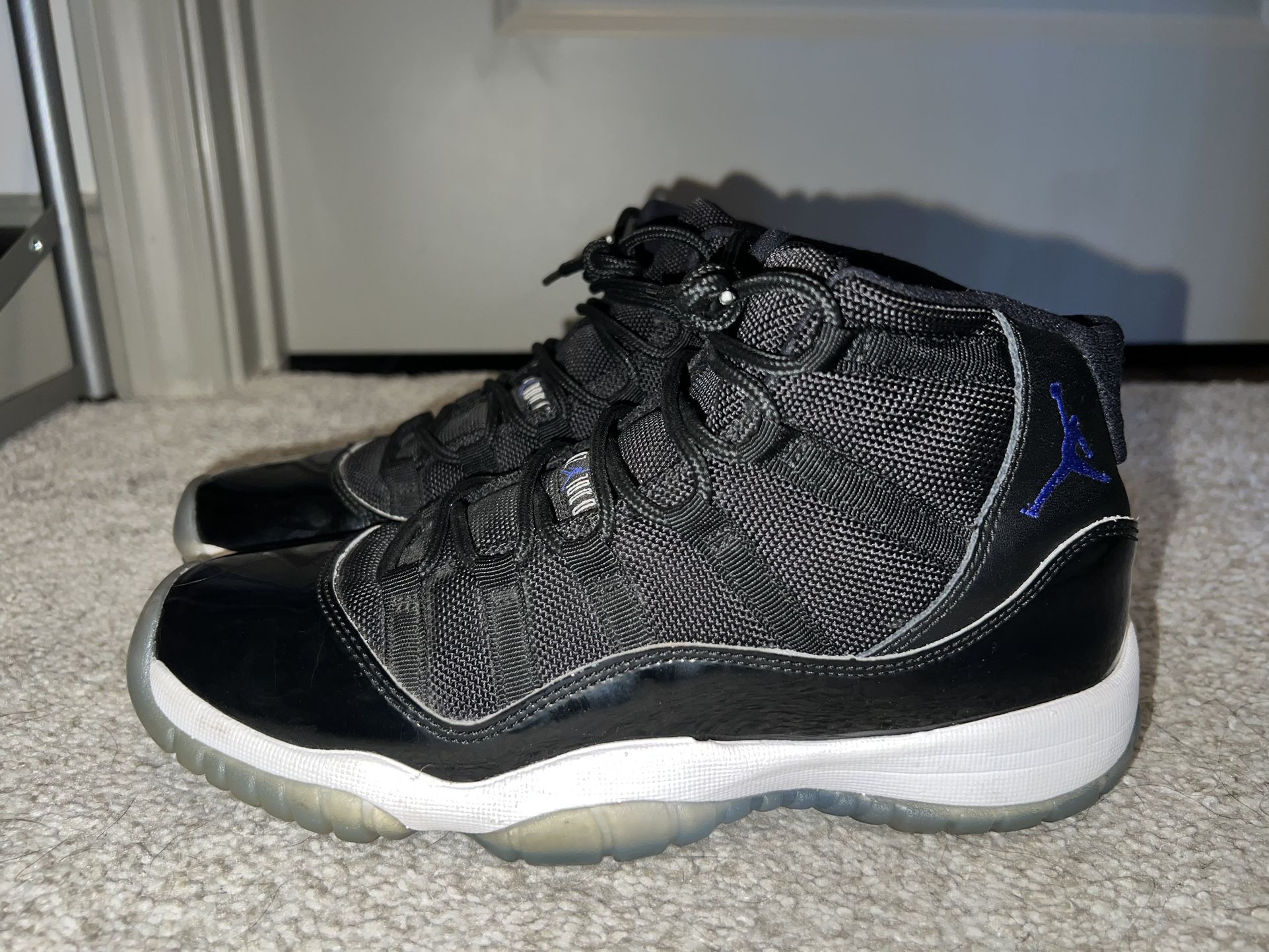 AIR JORDAN 11 RETRO “SPACE JAM”