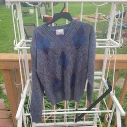 Lg London Fog Sweater