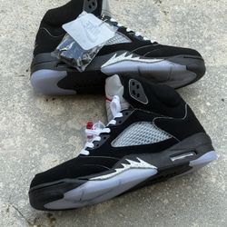 Nike Air Jordan 5 Retro OG “Black Metallic” – Size 11 (Brand New)