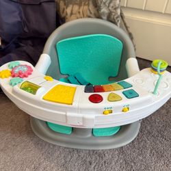 Infantino Music & Lights 3-in-1 Discovery Seat & Booster, Toddler Booster Seat for Dining Table or Kitchen Chair, Baby Activity Center & Snack Tray