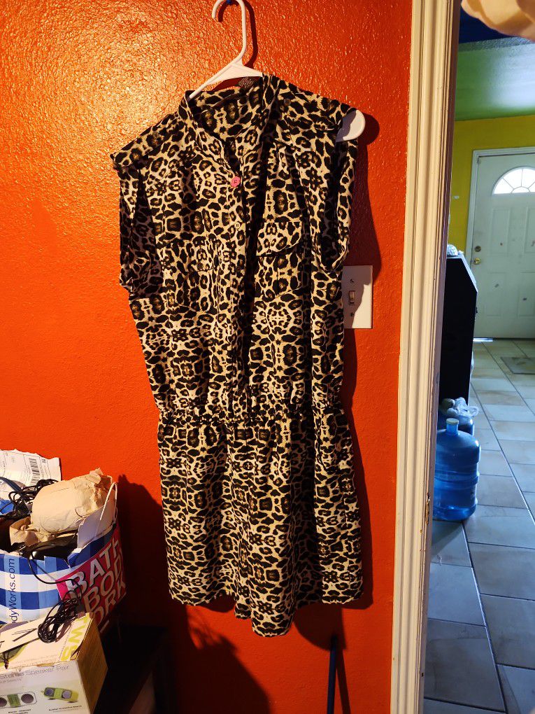 Dress Cheetah  1x Dress
