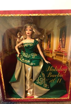 2011 Holiday Barbie BNIB