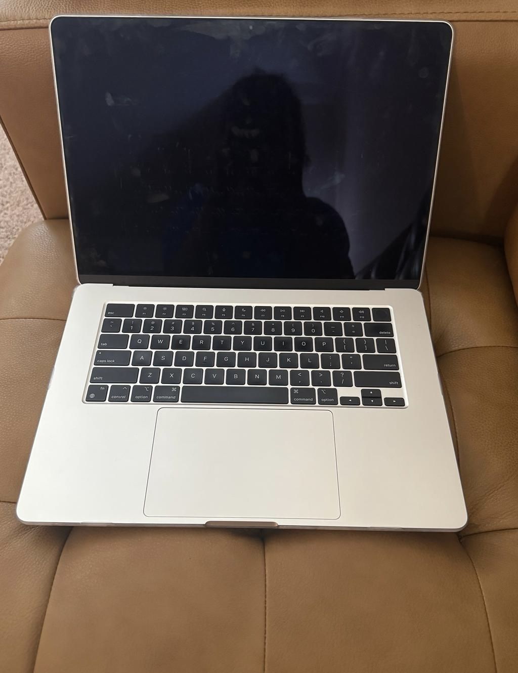 MacBook Air M3 Chip 16GB RAM 512GB SSD