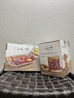 Dolly Parton 2 Piece Ceramic Astoria Kitchen Set w/ Dolly Parton Serving Plater