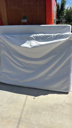 Full size mattress with mattress cover