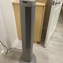 Seville Oscillating Tower Fan 40”