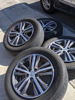 Infiniti Rims 18 In No Cracks Or Bends Needs Tmps Sensor Or Regular .. 