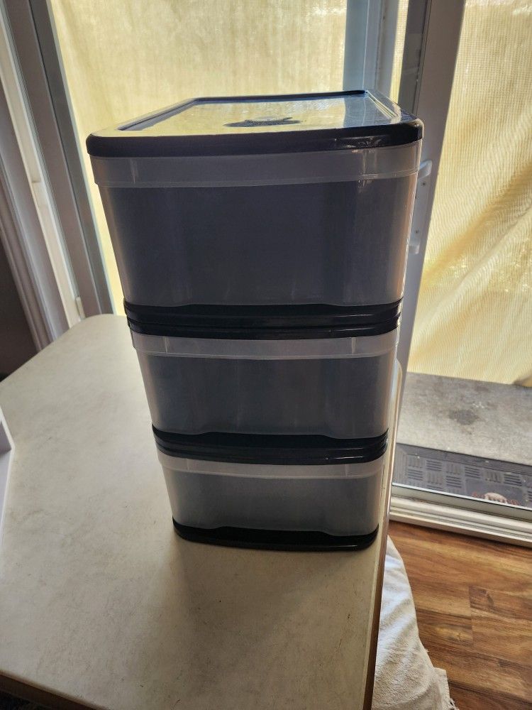 Plastic Stackable Draws