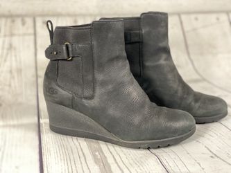 UGG Australia Indra Black Leather Wedge Waterproof Boots Women’s Size 8