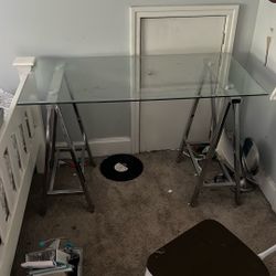 Clear Desk