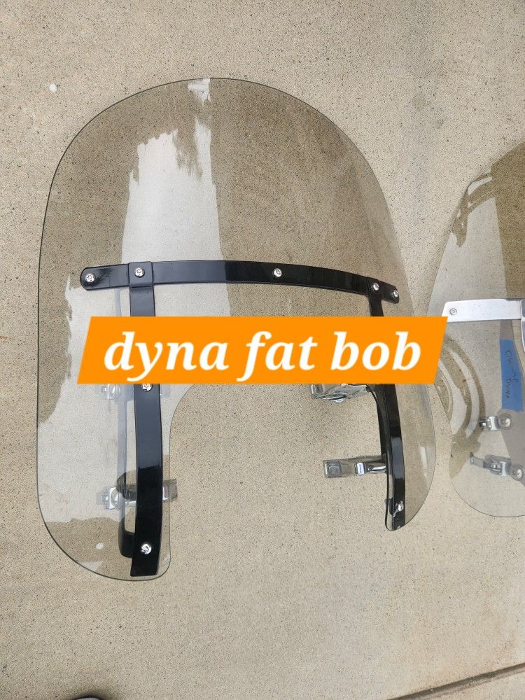 Harley-Davidson Dyna Fat Bob Quick Release Windshield