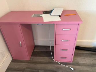 manicure furniture