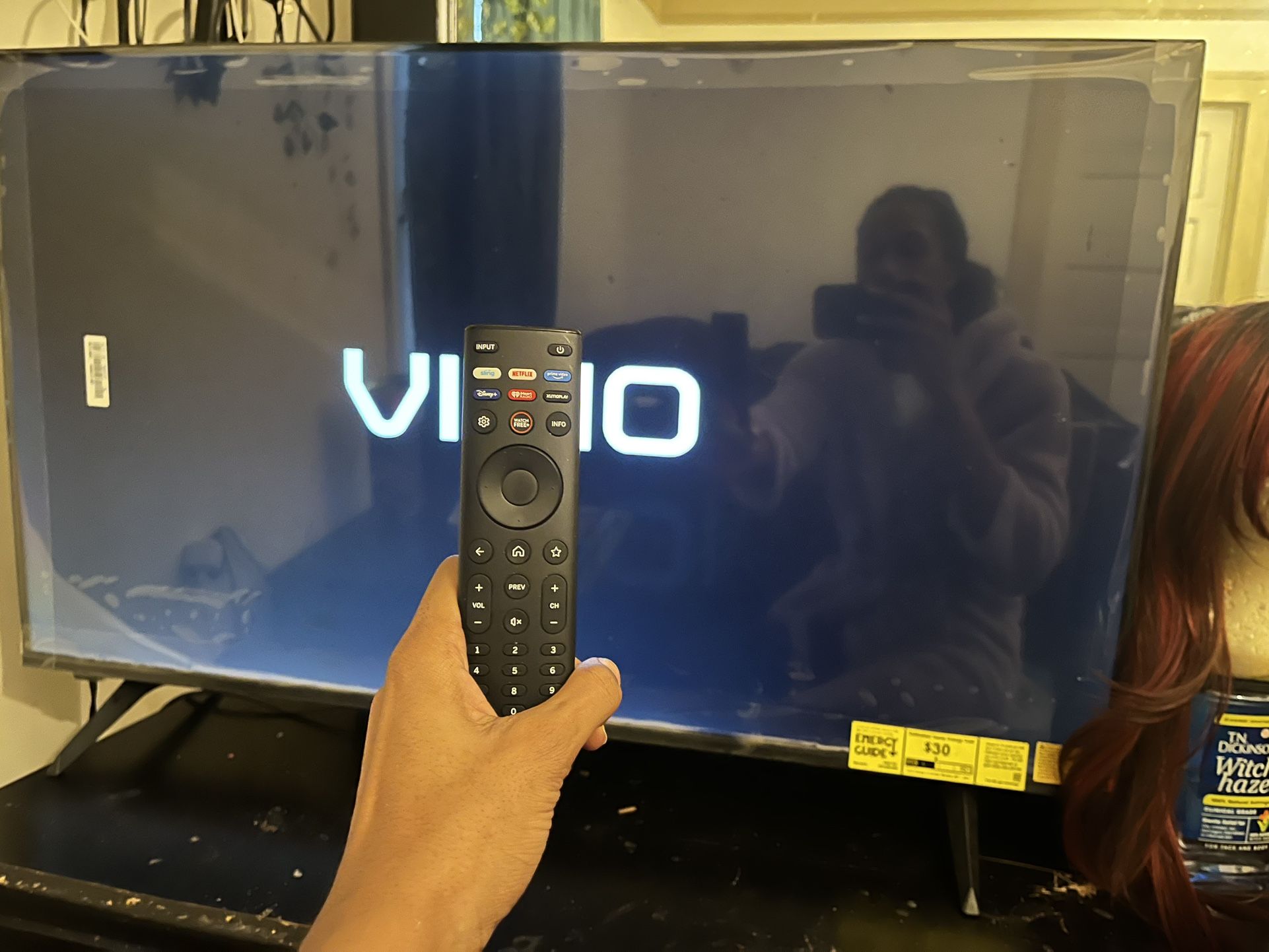 Vizio Tv -32 In