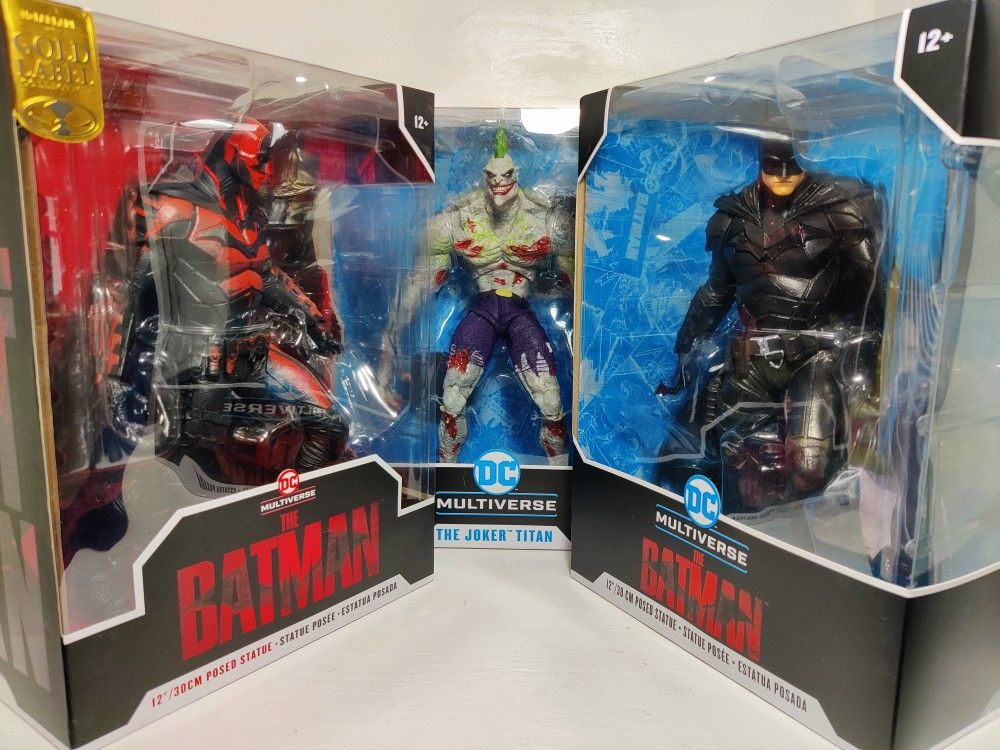 The Batman 12" Statue & Gold Label Variant Joker Titan Action Figures Statues By McFarlane Toys Brand New Unopened And Still Factory Sealed