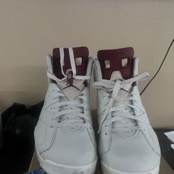 Maroon 6s Sz 13