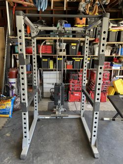All-In-One Lat Pulldown/Row Tower and Squat Rack