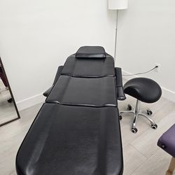 Tattoo or Facial Bed