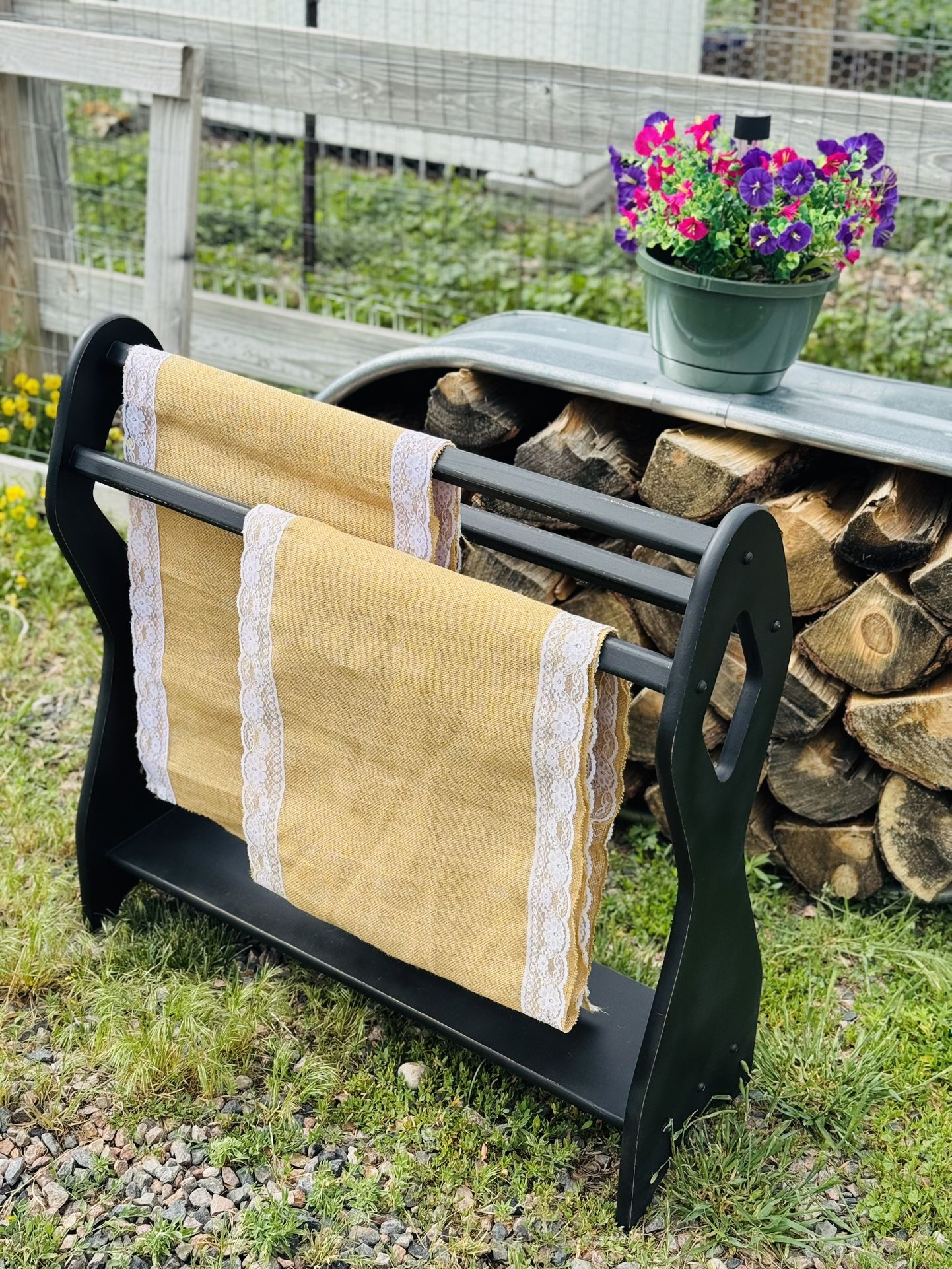 Blanket / Quilt Rack / Stand