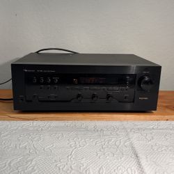Nakamichi Receiver/ Bose 201 Series Speakers