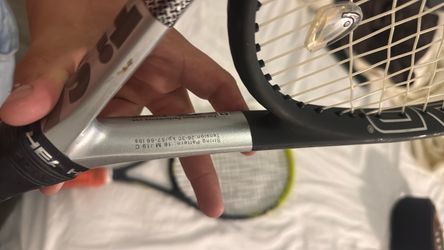 Tennis racket