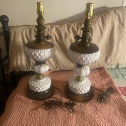 Vintage Pair Of Walnut And Milk Glass Lamps. Takes can use a 3 Way Lightbulb. I Great Condition .