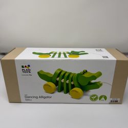 PlanToys Dancing Alligator Pull Toy