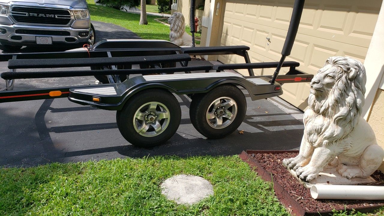2006 Mastercraft inboard boat trailer for Sale in Pompano Beach, FL