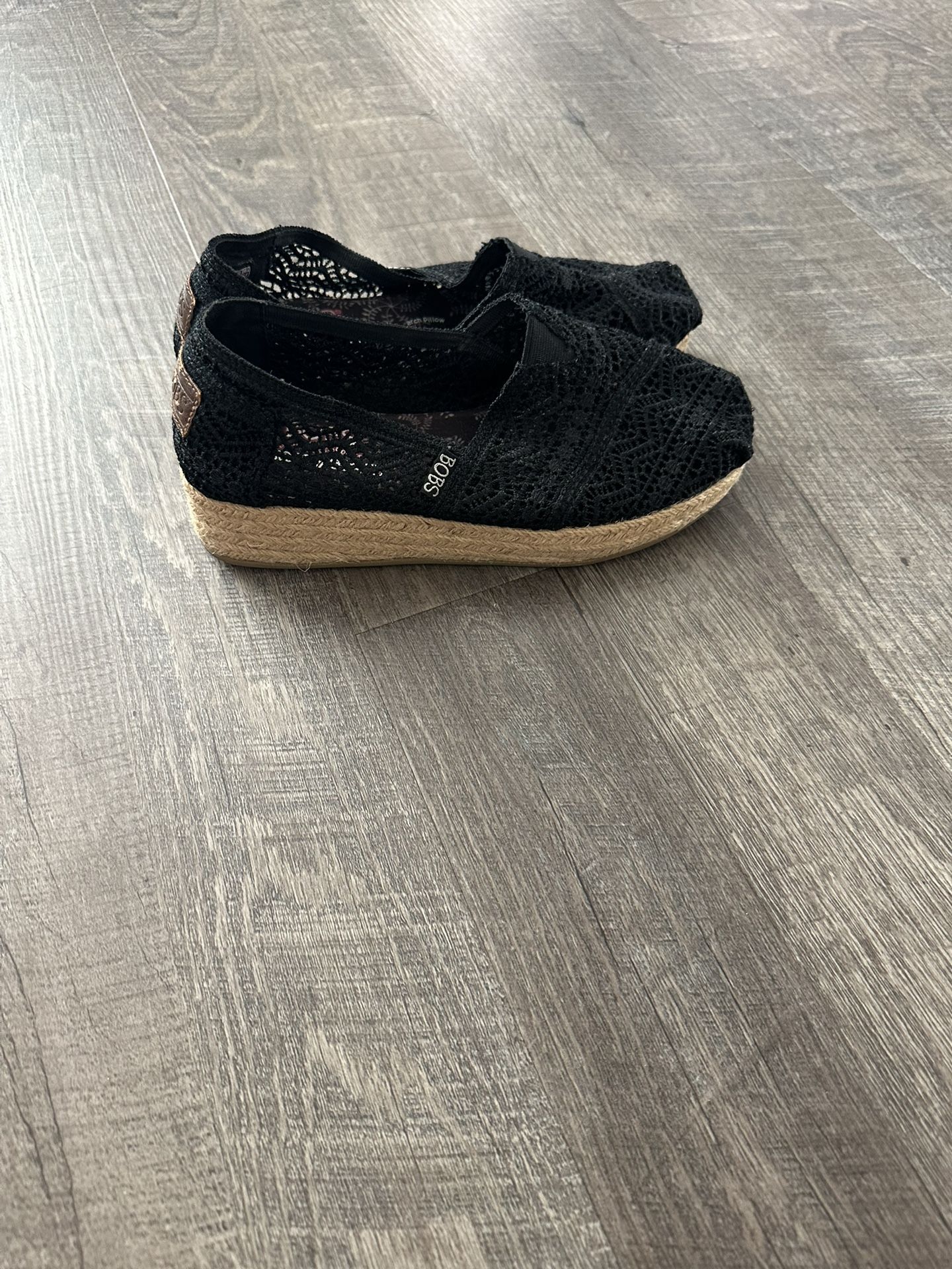 Bobs Wedges Black 6 1/2